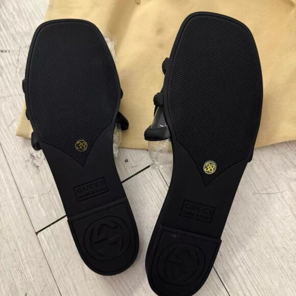 GUCCI 2025 New Arrival Beach Slides - Picture 2 of 3